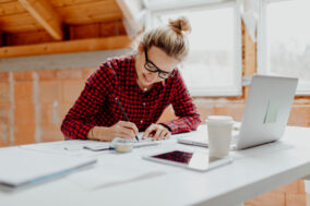 woman-working-at-desk